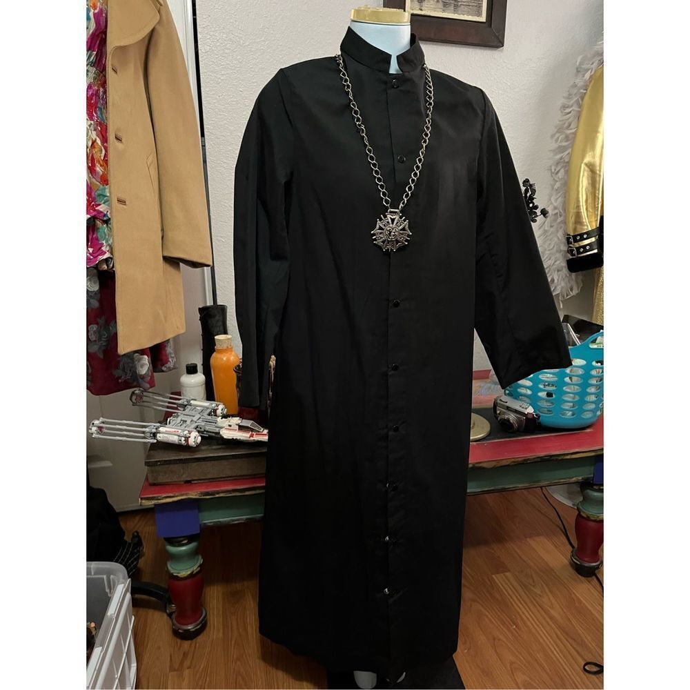 RJ Toomey cassock snap closure full length 48” sz 12 yo with iron cross chain